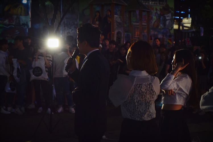 홍대 공개프로포즈 (7).jpg