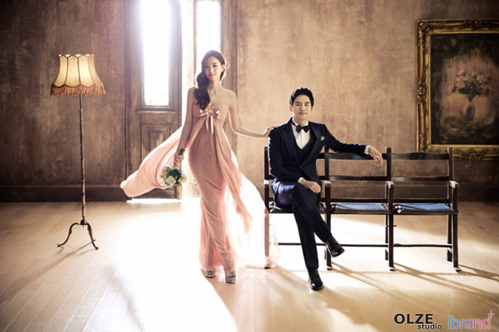 [웨딩스튜디오] 개성 넘치는 웨딩화보 of 올제스튜디오 - 아이웨딩 brand+  > 스튜디오 